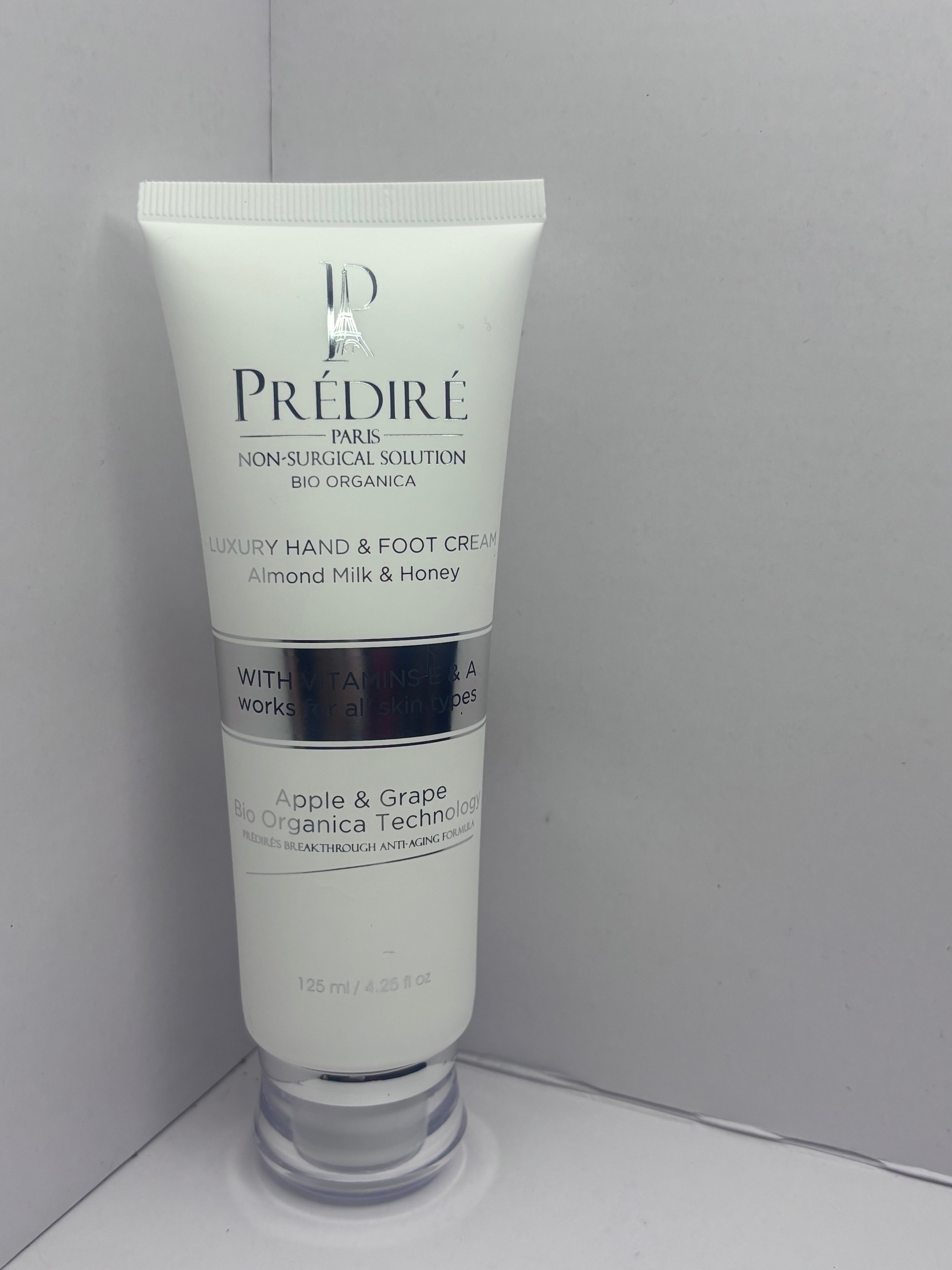 Prédiré Paris Bio Organica Luxury Hand & Foot Cream, featuring Almond Milk & Honey and enriched with vitamins E and A.
