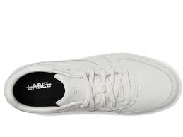 LABEL Go-to Low white sneaker