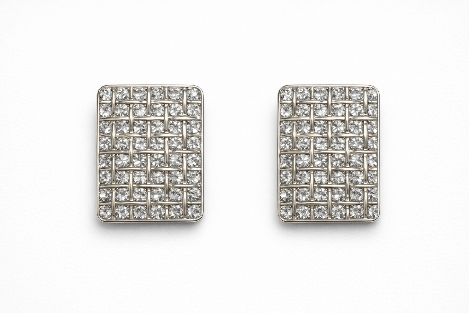 Silver sparking square earrings